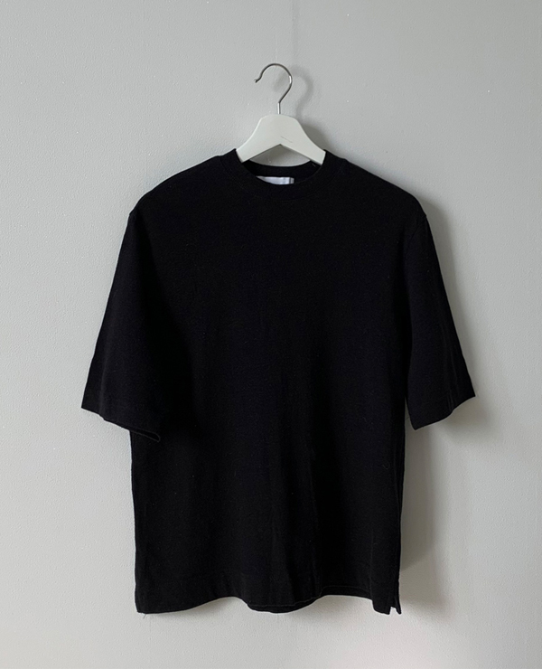 340. 프리마켓 - 기모 반팔 티셔츠 (블랙)